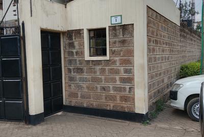 3 Bed Apartment with En Suite at Garden Estate - 2