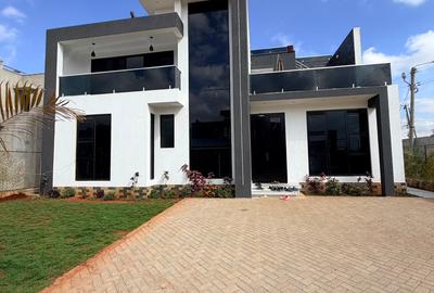 5 Bed House with En Suite in Ruiru