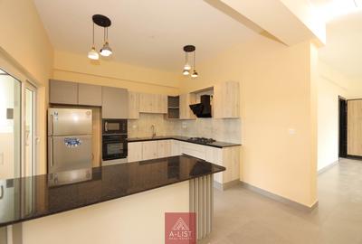 2 Bed Apartment with En Suite at 4Th Parklands - 2