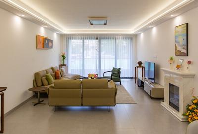 2 Bed Apartment with En Suite at 2026-401 - 2