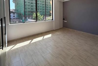 2 Bed Apartment with En Suite at East Church Road - 3