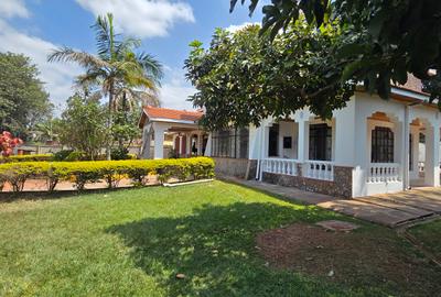 5 Bed House with En Suite in Runda - 3