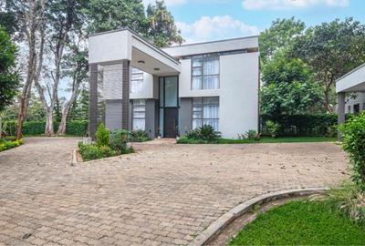 5 Bed House with En Suite at Karen - 2