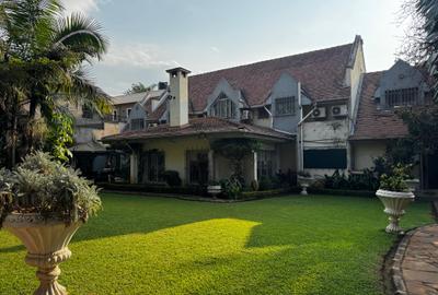 5 Bed House with En Suite in Thigiri