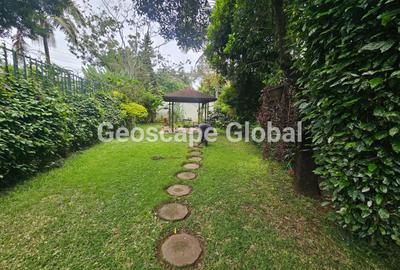 3 Bed Apartment with En Suite in Spring Valley