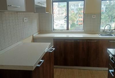 2 Bed Apartment with Swimming Pool in Kilimani - 2