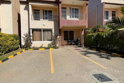 4 Bed Townhouse with En Suite at Mwananchi Road - 4