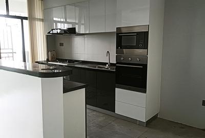3 Bed Apartment with En Suite in Kileleshwa - 3