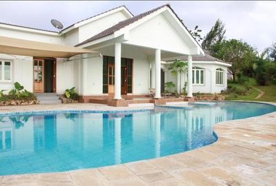 5 Bed Villa with En Suite at Vipingo