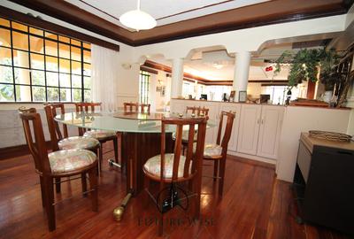 5 Bed House with En Suite in Runda - 3