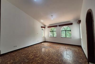 3,000 ft² Commercial Property with Service Charge Included at Peponi Rd - 3