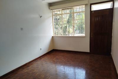 4 Bed Townhouse with En Suite in Kileleshwa - 3