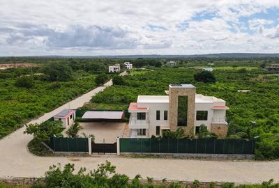 Residential Land in Nyali Area - 4