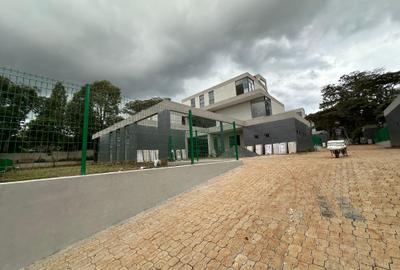 5 Bed Townhouse with En Suite in Karen - 2