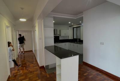 3 Bed Apartment with En Suite at Othaya Road - 3