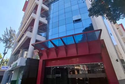 1,360 ft² Office with Service Charge Included in Westlands Area - 2