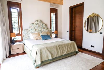 4 Bed House with En Suite in Runda - 3