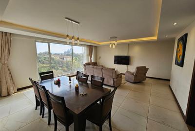 3 Bed Apartment with En Suite in Westlands Area - 2