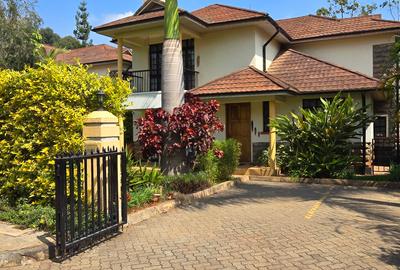 4 Bed Townhouse with En Suite in Loresho - 4