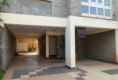 4 Bed Townhouse with Staff Quarters at Five Star Estate - 2