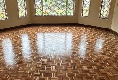 4 Bed Townhouse with En Suite at Gitanga Road - 2