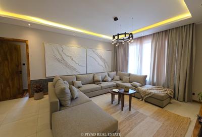 4 Bed Townhouse with Swimming Pool in Loresho - 3