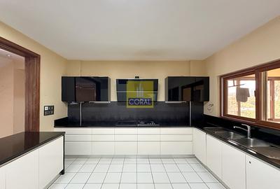 4 Bed Apartment in Parklands - 4
