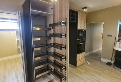 5 Bed Townhouse with En Suite at Karen