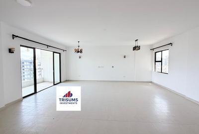 4 Bed Apartment with En Suite in Spring Valley