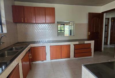 3 Bed House with Borehole at Kamakis - 3