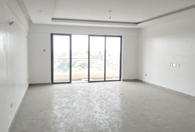 4 Bed Apartment with En Suite in Parklands