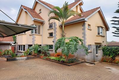 5 Bed Townhouse with En Suite at Shanzu Road 66