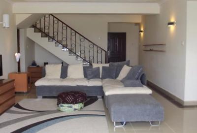4 Bed House with En Suite in Ngong - 2