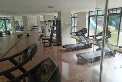 3 Bed Apartment with En Suite at Parklands - 3