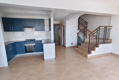 2 Bed Apartment with Swimming Pool in Garden Estate