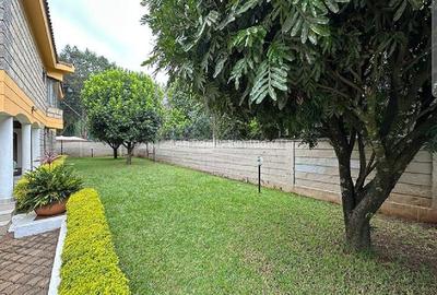 4 Bed Townhouse with En Suite in Lavington - 2
