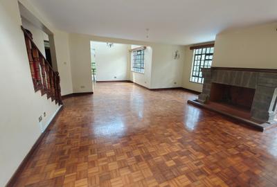 5 Bed Townhouse with En Suite in Kitisuru - 2