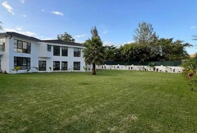 6 Bed Townhouse with En Suite in Runda - 2