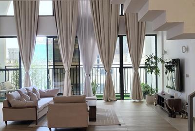 Serviced 6 Bed Apartment with En Suite at Parklands