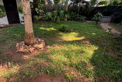 3 Bed Villa with En Suite at Lamarina - 4