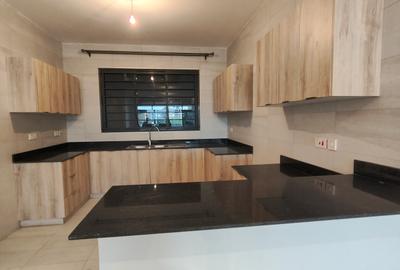 2 Bed Apartment with En Suite at Parklands