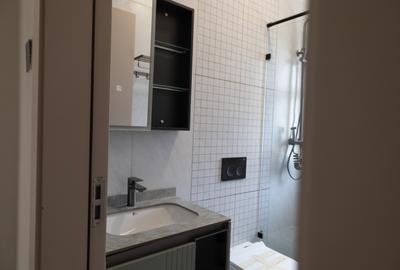 2 Bed Apartment with En Suite at Wood Avenue - 3
