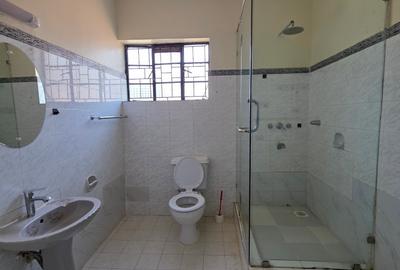 6 Bed House with Staff Quarters in Runda - 4