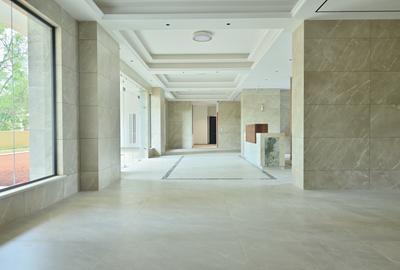 3 Bed Apartment with En Suite at Off Peponi Rd - 2