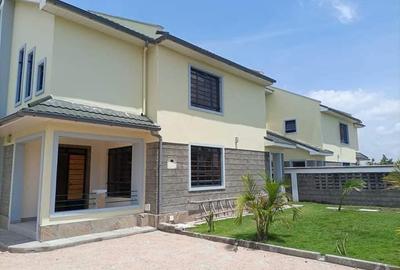 4 Bed Townhouse with En Suite at Kitengela