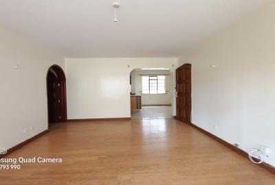 4 Bed Apartment with En Suite in Brookside - 2