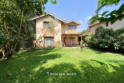 2 Bed House with Garden in Runda
