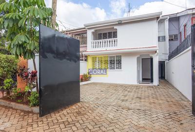4 Bed Townhouse in Lavington