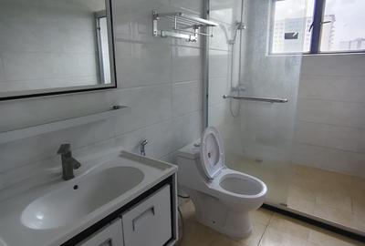 3 Bed Apartment with Swimming Pool in Hurlingham - 2