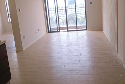 1 Bed Apartment with En Suite in Lavington